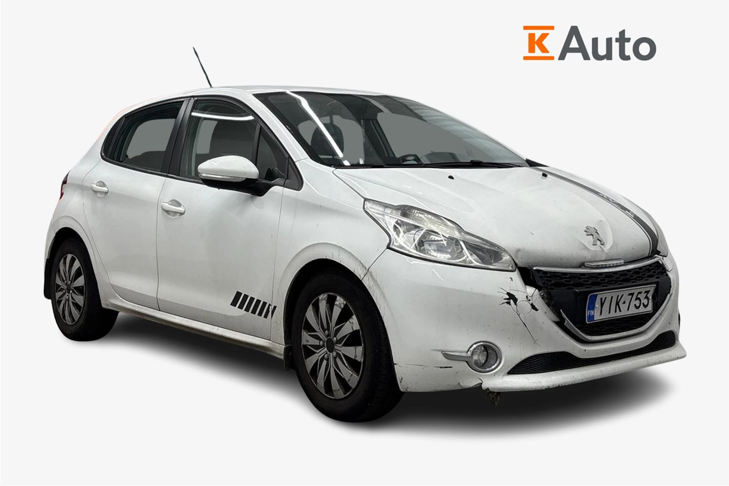 Valkoinen Peugeot 208 2013 kuva 1.