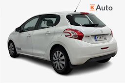 Valkoinen Peugeot 208 2013 kuva 2.