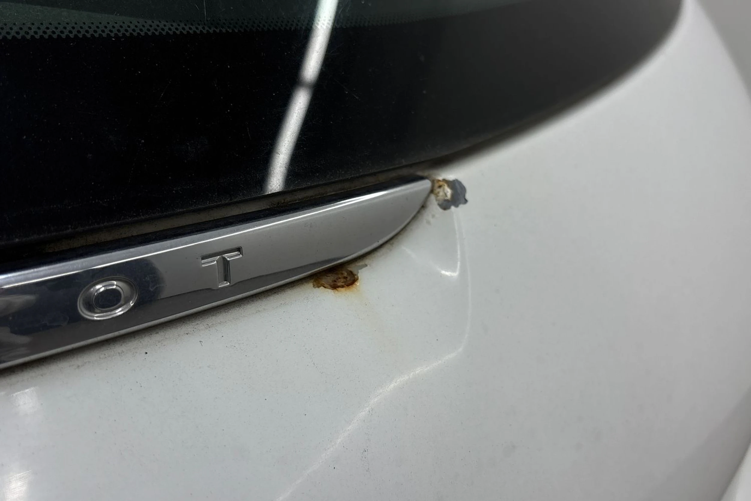 Valkoinen Peugeot 208 2013 kuva 30.