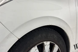 Valkoinen Peugeot 208 2013 kuva 32.