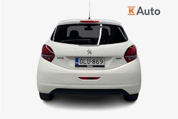 valkoinen Peugeot 208 2015 kuva 3.
