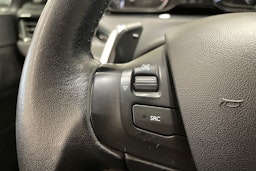 valkoinen Peugeot 208 2016 kuva 18.