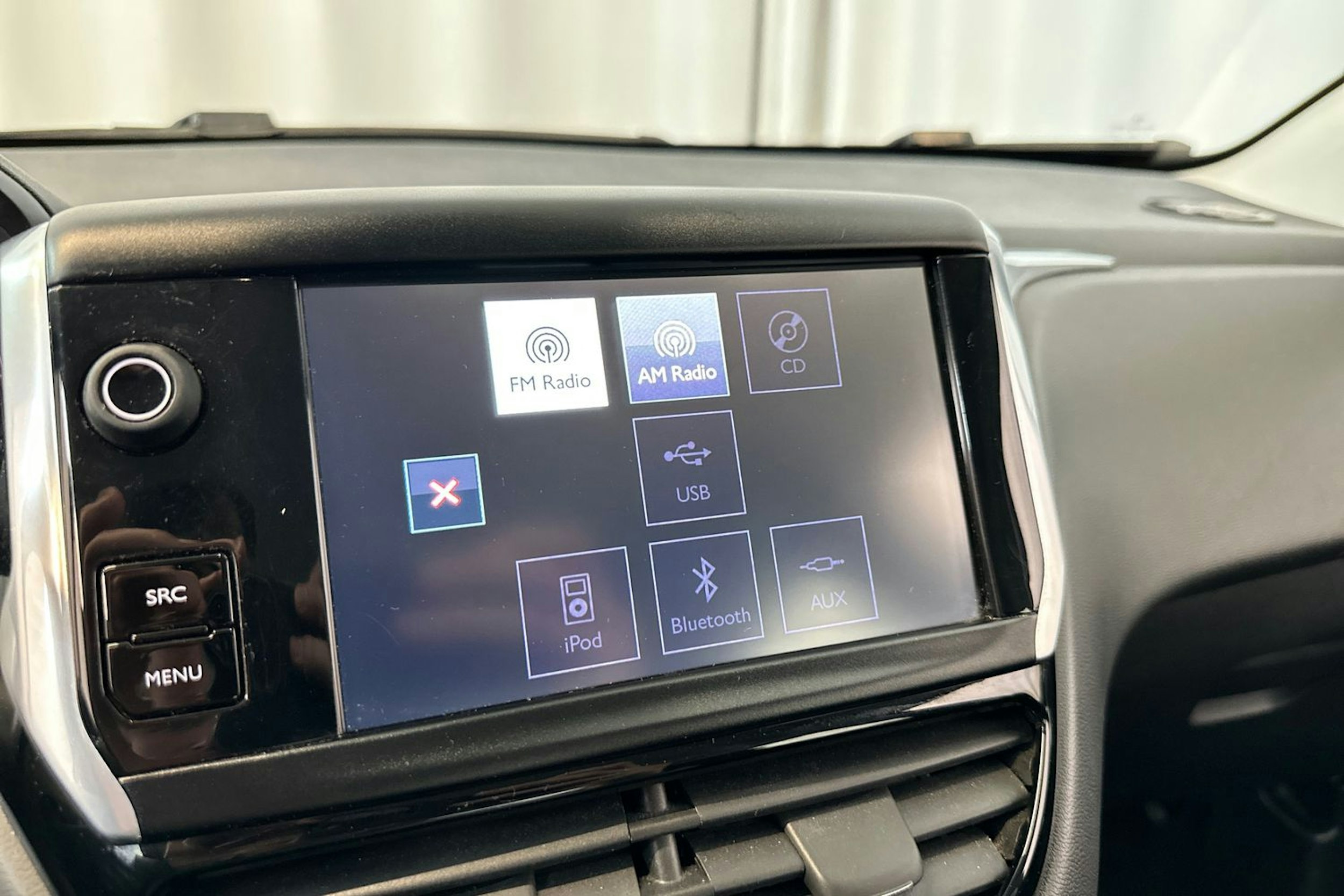 harmaa Peugeot 208 2016 kuva 21.