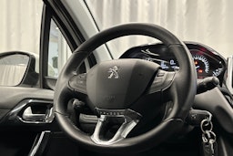 valkoinen Peugeot 208 2018 kuva 9.