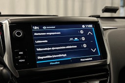 valkoinen Peugeot 208 2018 kuva 14.