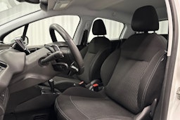 valkoinen Peugeot 208 2018 kuva 17.