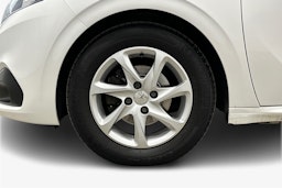 valkoinen Peugeot 208 2018 kuva 22.