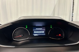 keltainen Peugeot 208 2021 kuva 18.