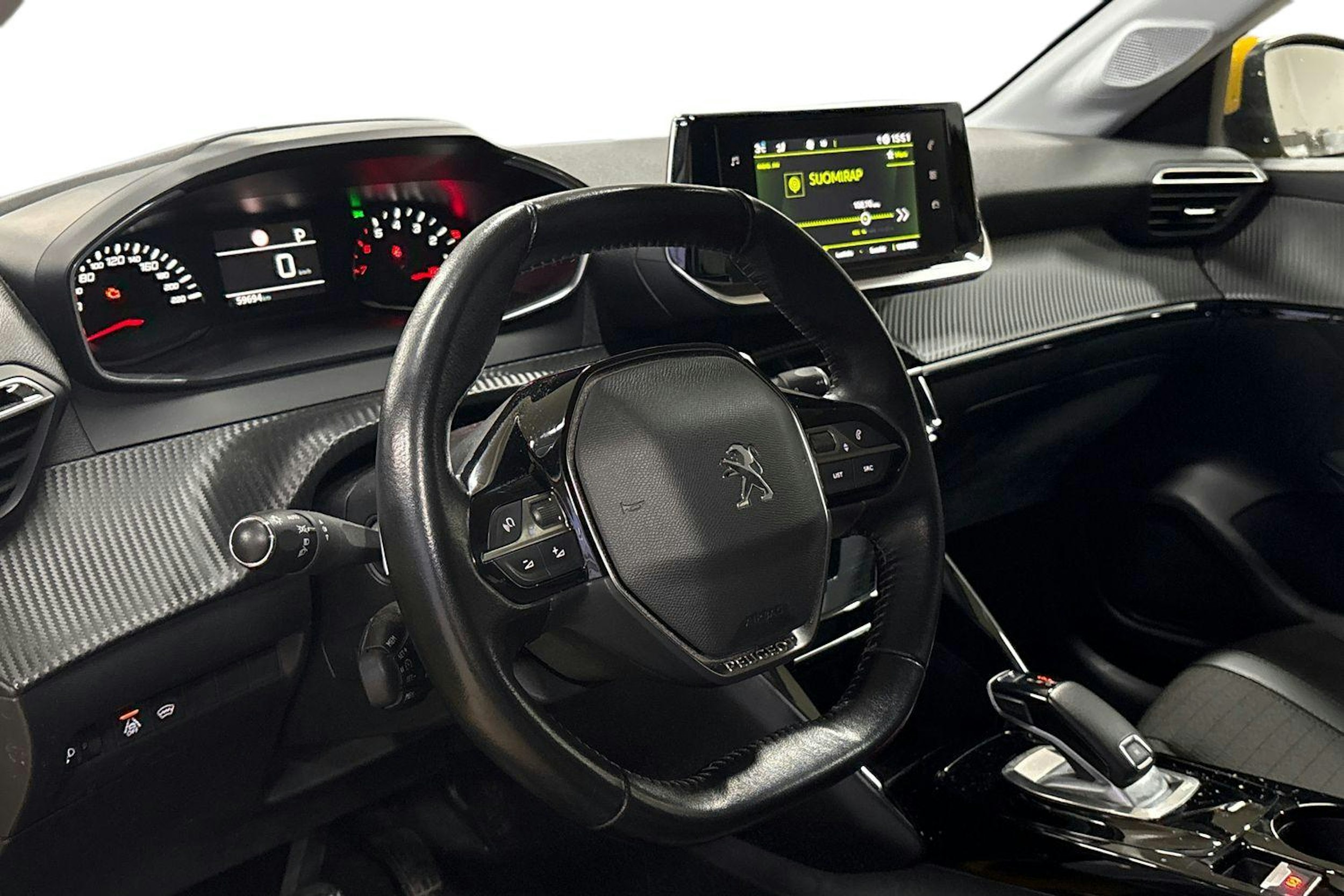 keltainen Peugeot 208 2021 kuva 3.