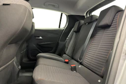 harmaa Peugeot e-208 2022 kuva 11.