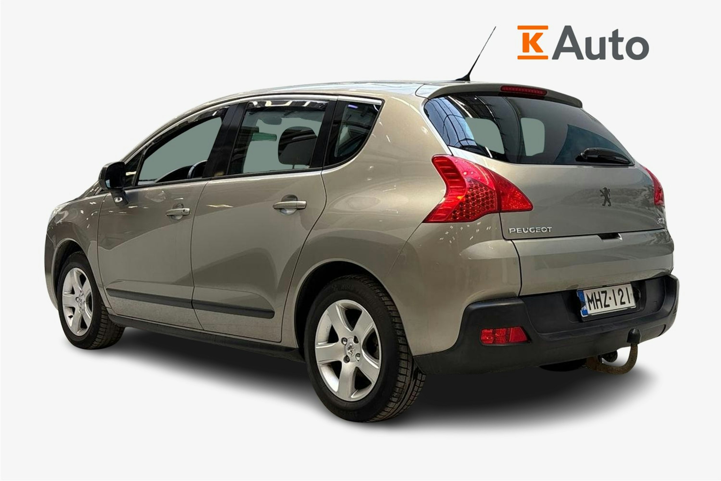 Harmaa Peugeot 3008 2010 kuva 2.