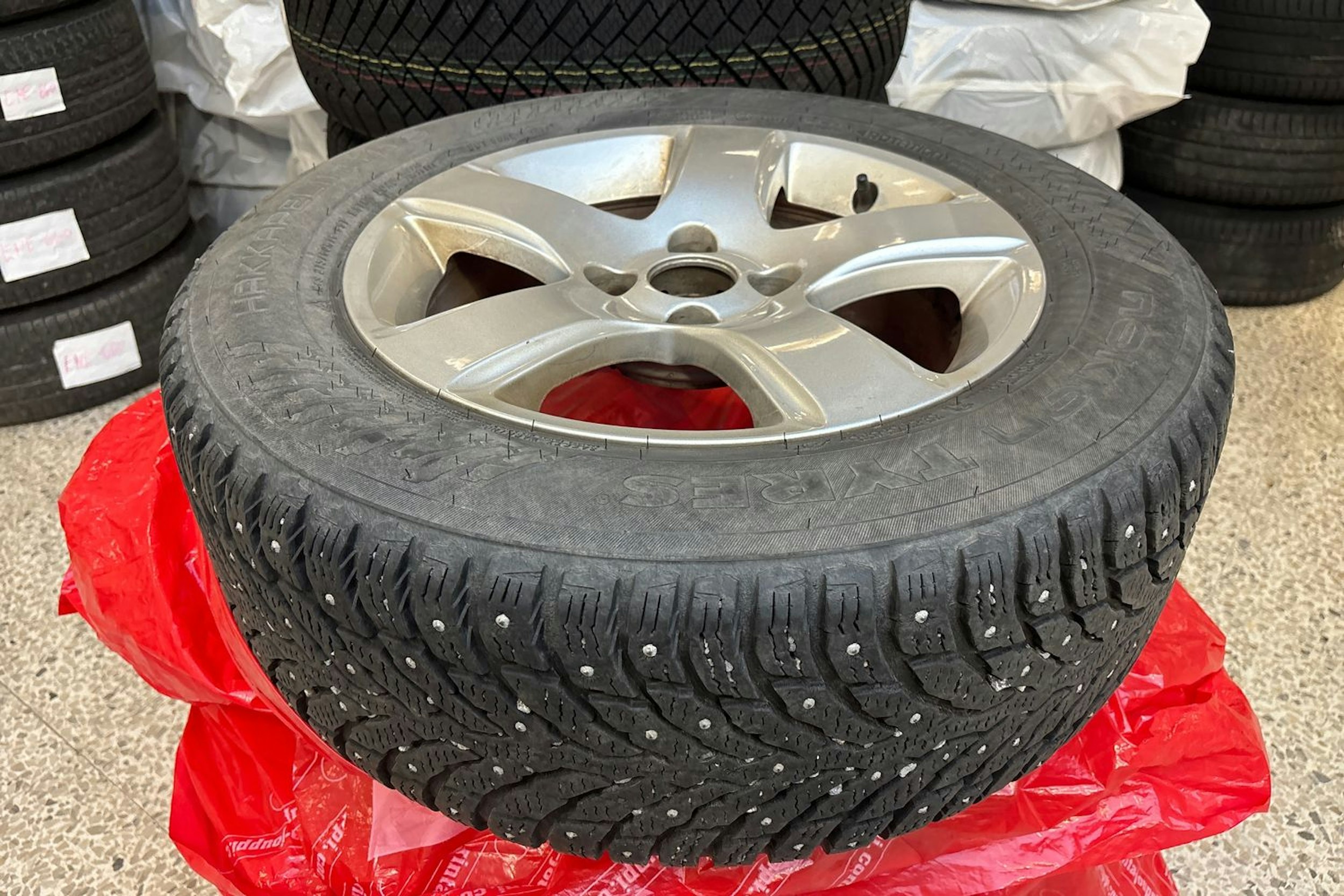 Harmaa Peugeot 3008 2010 kuva 14.