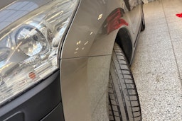 Harmaa Peugeot 3008 2010 kuva 23.