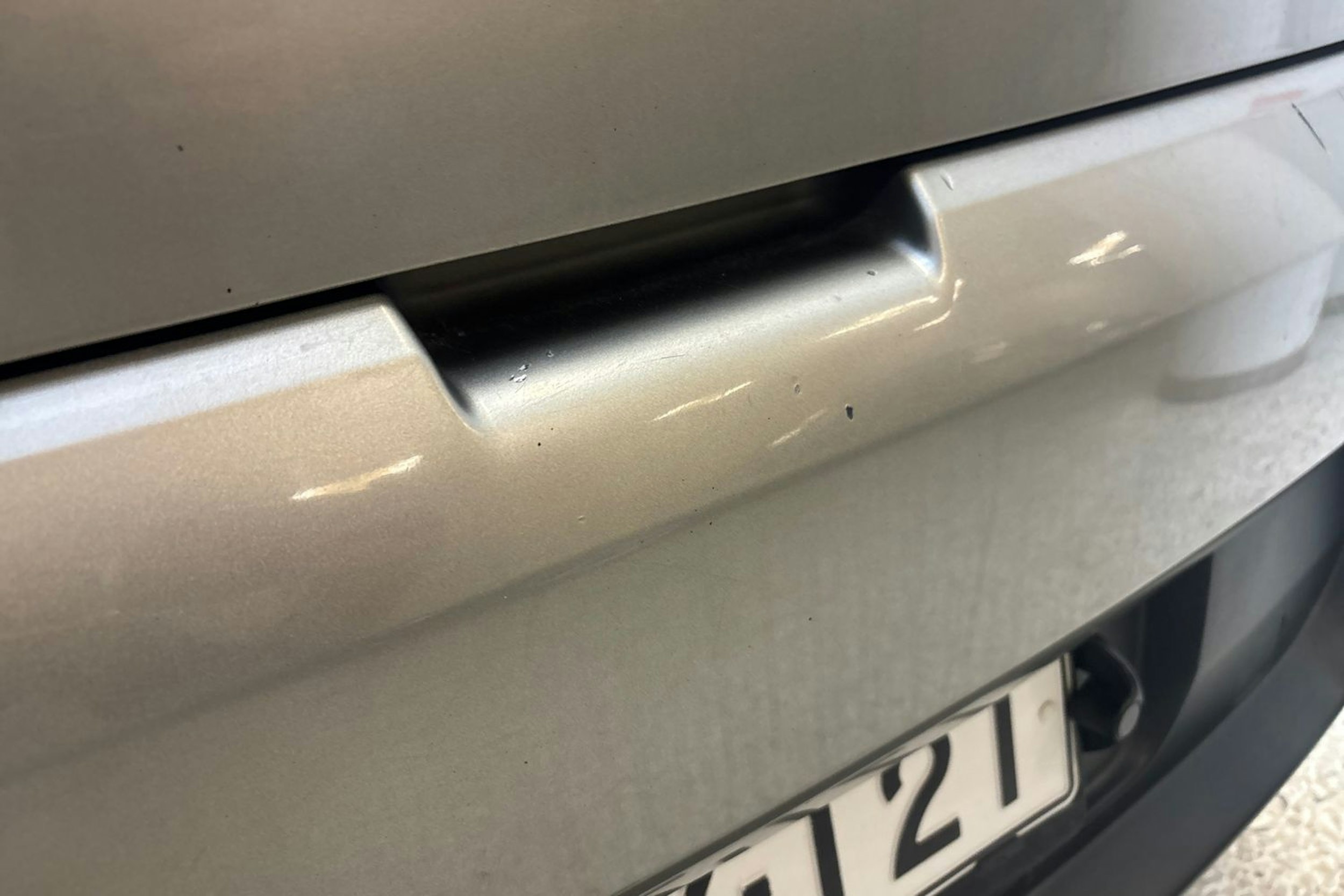 Harmaa Peugeot 3008 2010 kuva 25.