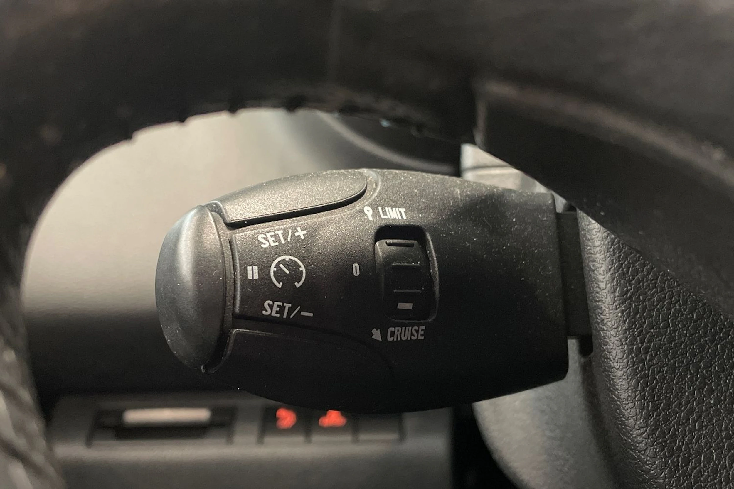 musta Peugeot 3008 2010 kuva 19.