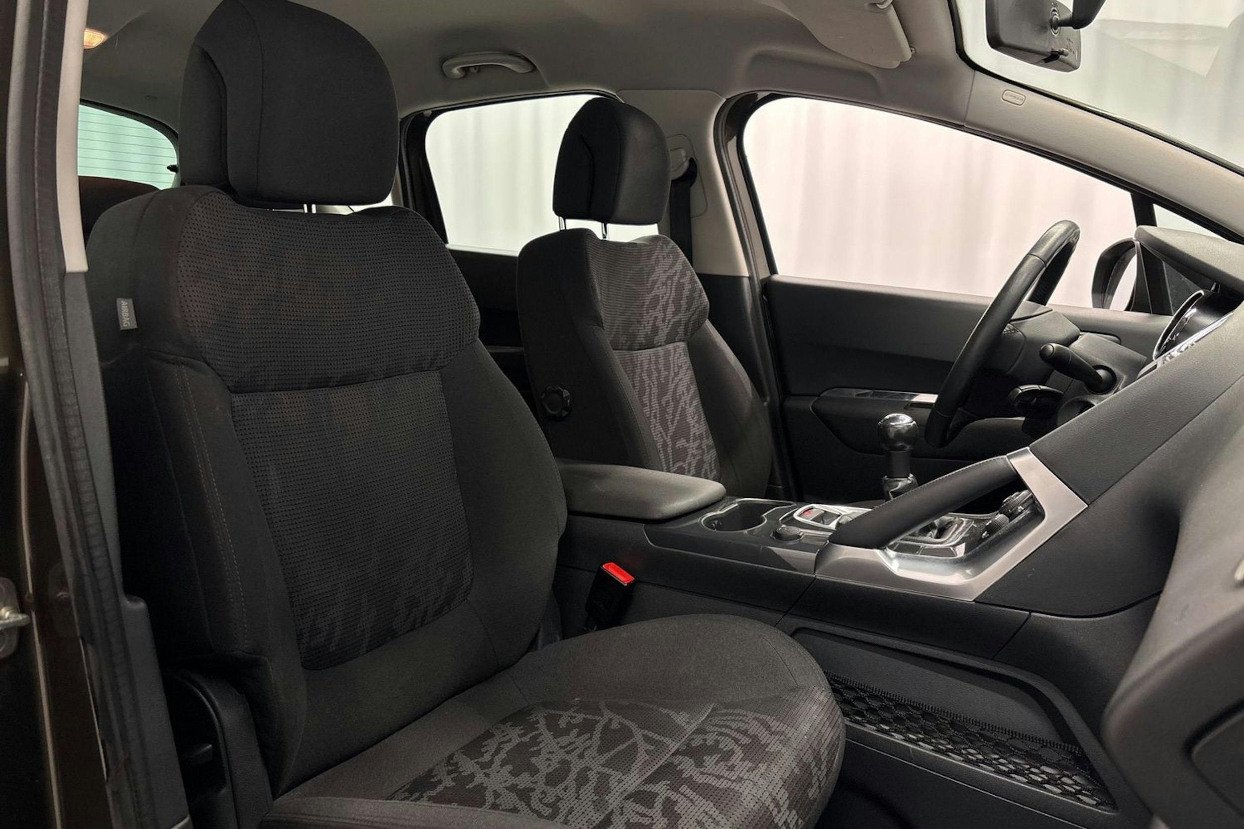 ruskea (beige) Peugeot 3008 2012 kuva 15.