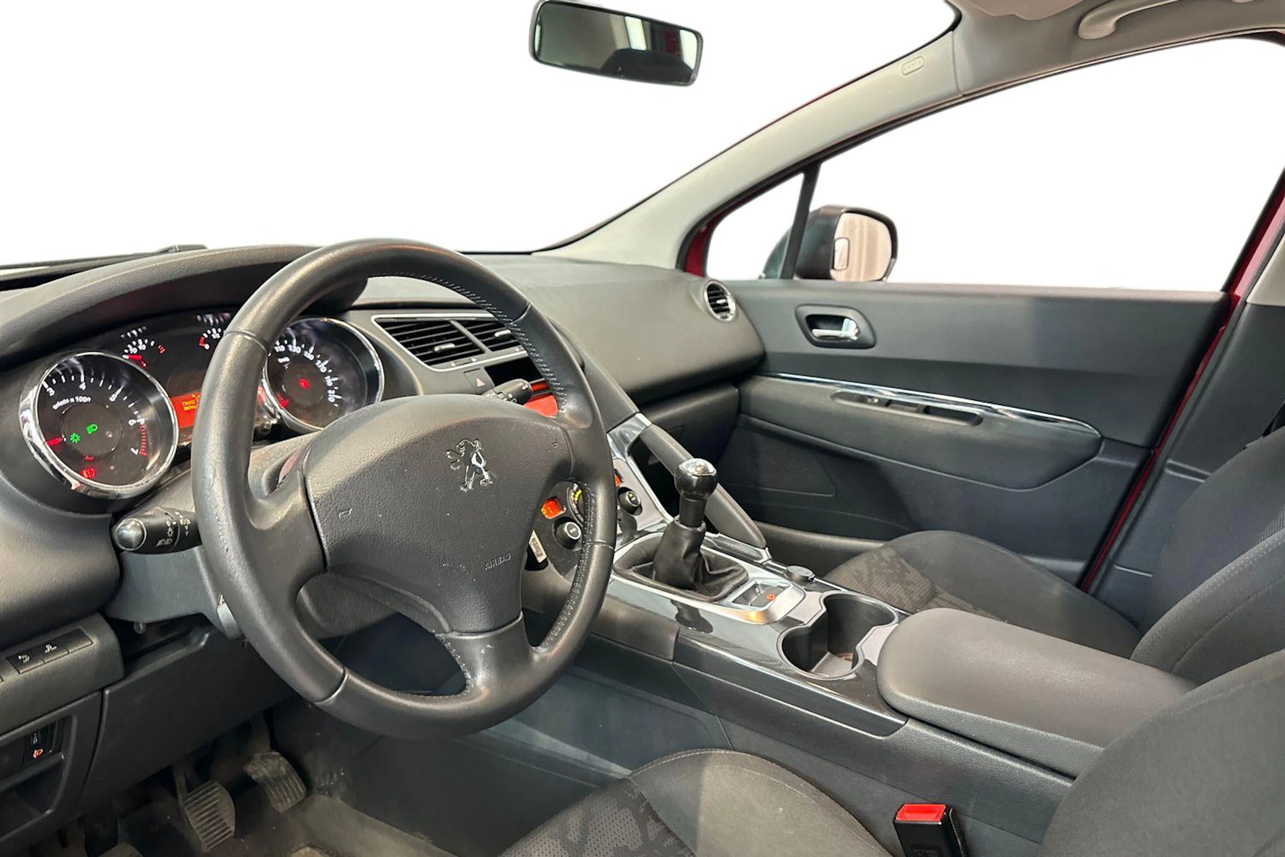 punainen Peugeot 3008 2012 kuva 3.