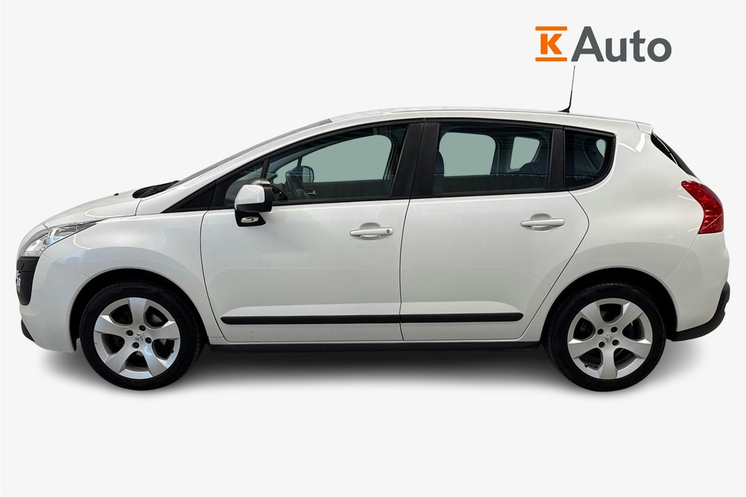valkoinen Peugeot 3008 2013 kuva 6.