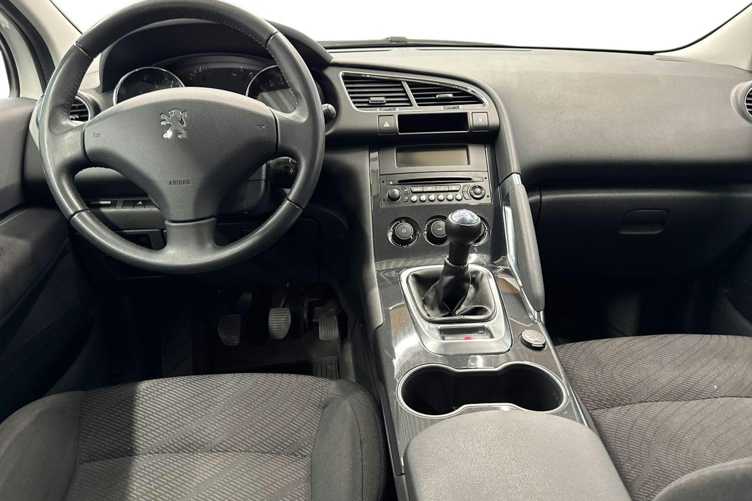 valkoinen Peugeot 3008 2013 kuva 9.