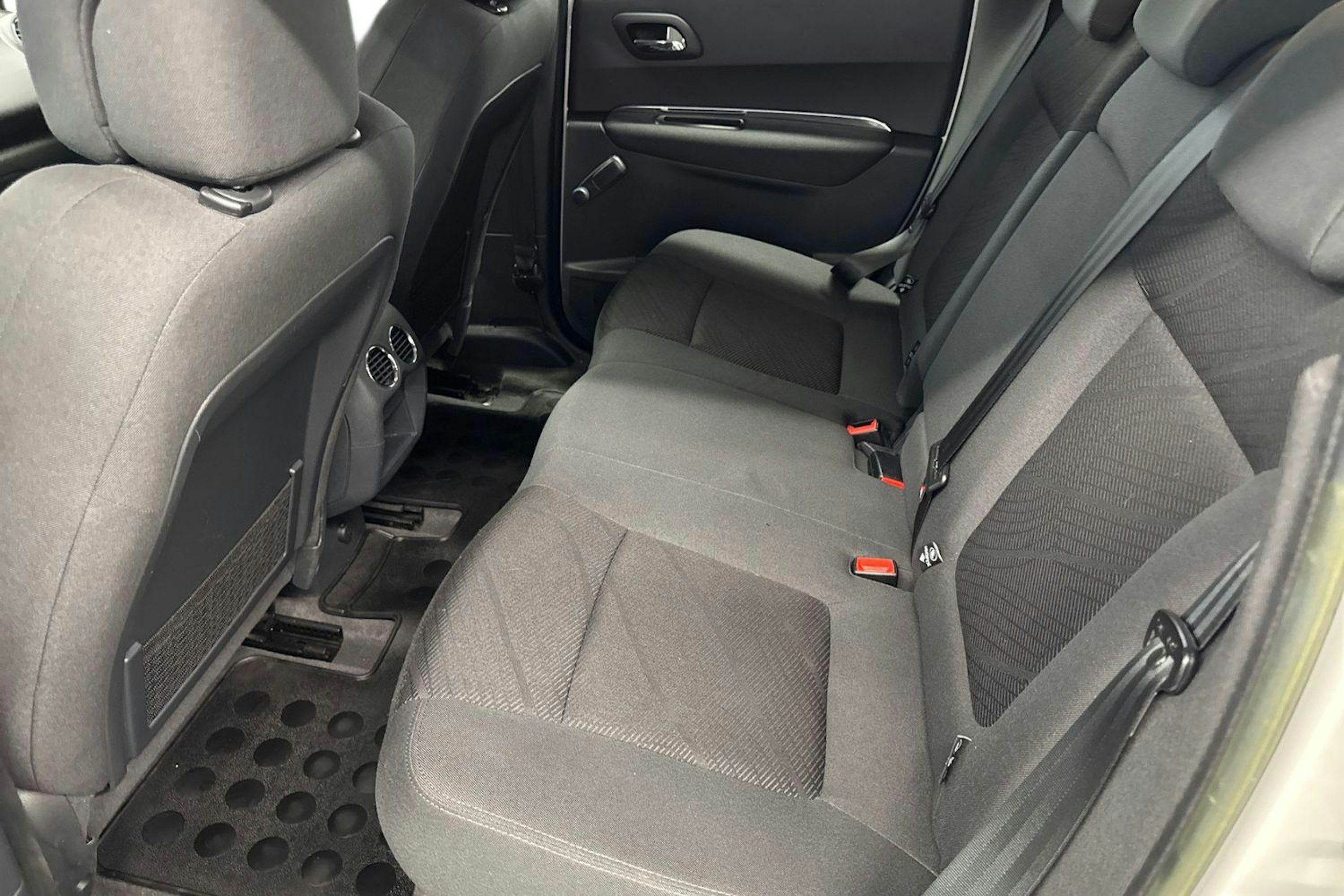 valkoinen Peugeot 3008 2013 kuva 10.