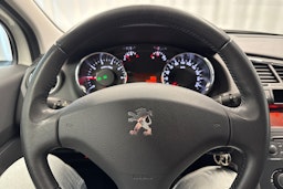 valkoinen Peugeot 3008 2013 kuva 14.