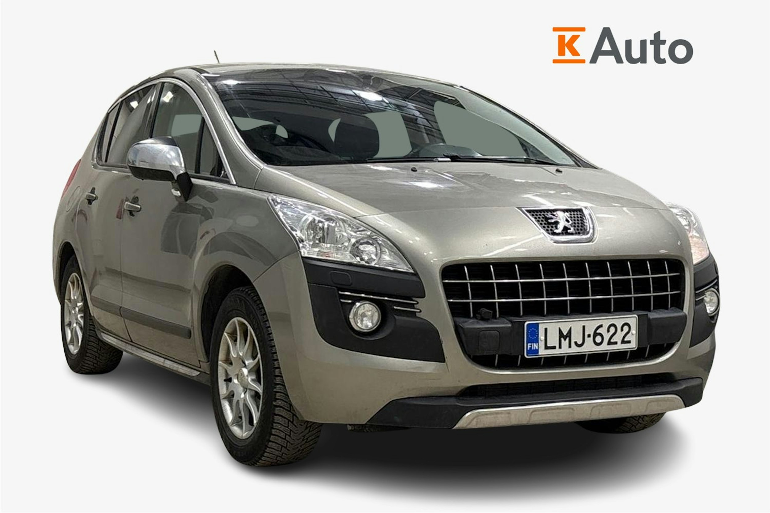 Harmaa Peugeot 3008 2013 kuva 1.