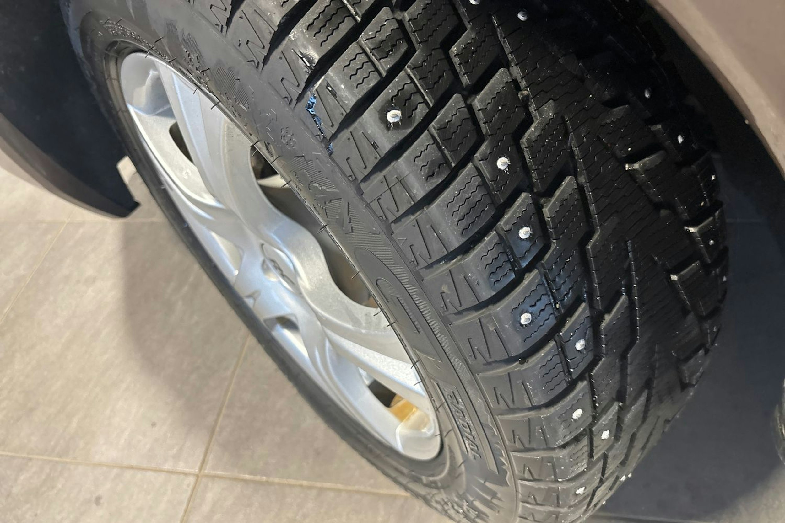 Ruskea (beige) Peugeot 3008 2014 kuva 13.