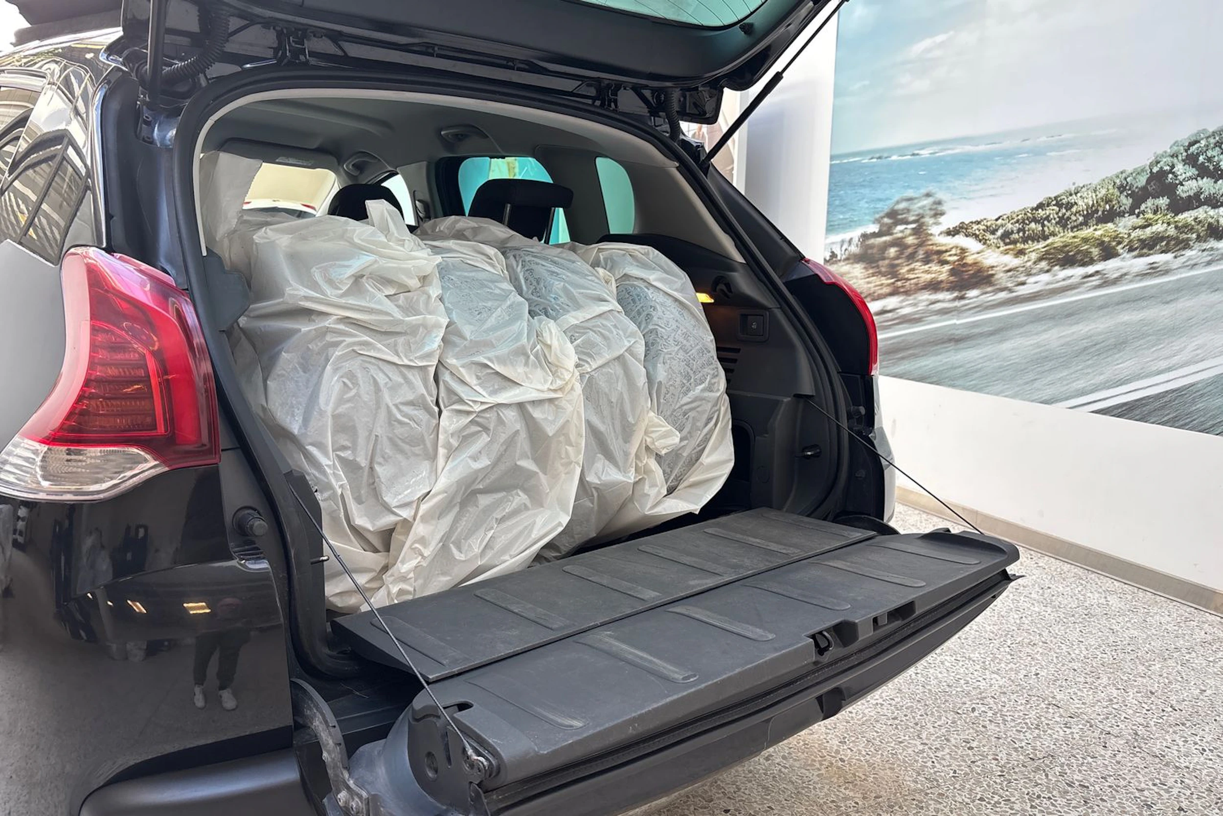 Musta Peugeot 3008 2014 kuva 15.