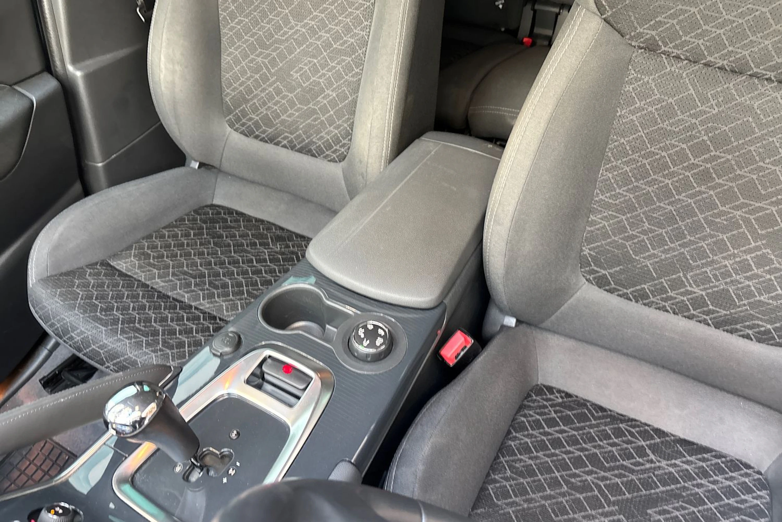 Musta Peugeot 3008 2014 kuva 21.