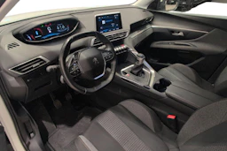 valkoinen Peugeot 3008 2017 kuva 8.