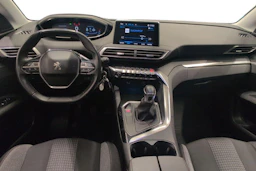 valkoinen Peugeot 3008 2017 kuva 9.