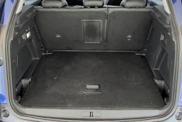 sininen Peugeot 3008 2017 kuva 11.