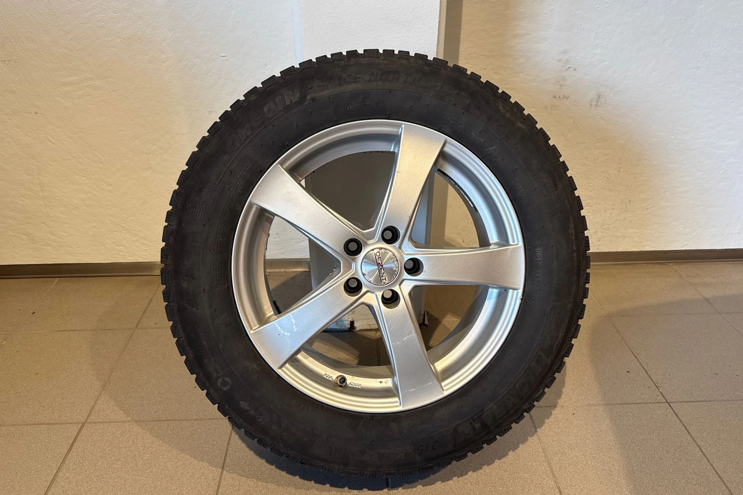 valkoinen Peugeot 3008 2017 kuva 10.