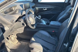 musta Peugeot 3008 2017 kuva 3.