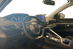 valkoinen Peugeot 3008 2017 kuva 3.