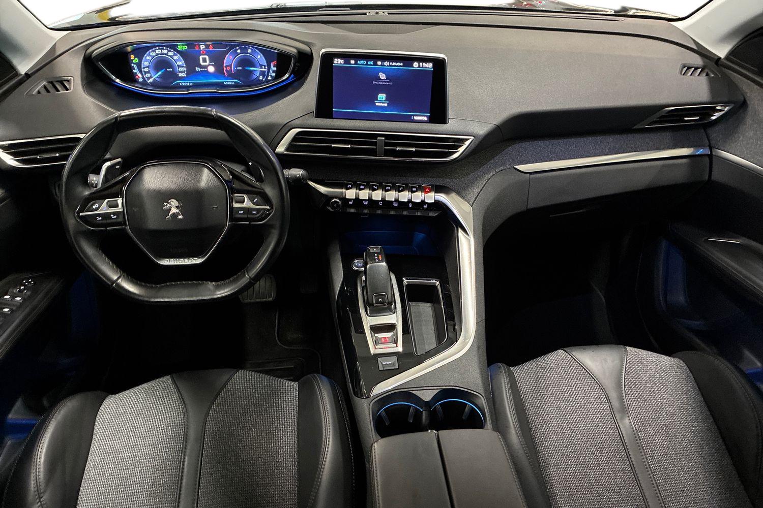 Peugeot 3008 2017, photo 7/27