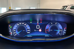 musta Peugeot 3008 2017 kuva 12.