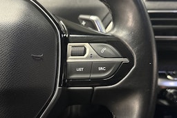 ruskea (beige) Peugeot 3008 2017 kuva 15.