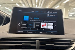 ruskea (beige) Peugeot 3008 2017 kuva 19.