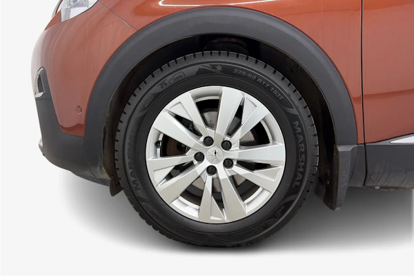 Peugeot 3008 Allure PureTech 130 Automaatti