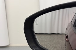 ruskea (beige) Peugeot 3008 2017 kuva 11.