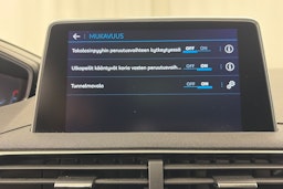 ruskea (beige) Peugeot 3008 2017 kuva 15.