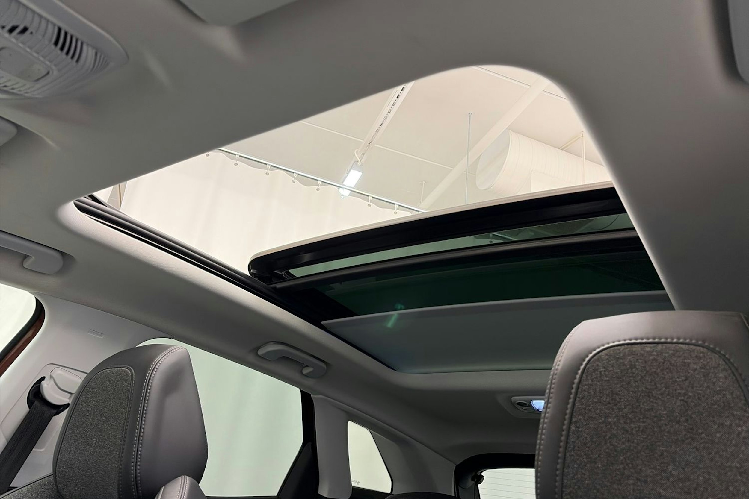 ruskea (beige) Peugeot 3008 2017 kuva 19.