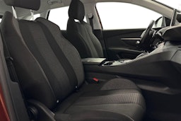 ruskea (beige) Peugeot 3008 2018 kuva 8.