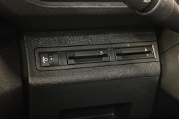 ruskea (beige) Peugeot 3008 2018 kuva 11.