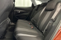 ruskea (beige) Peugeot 3008 2018 kuva 23.