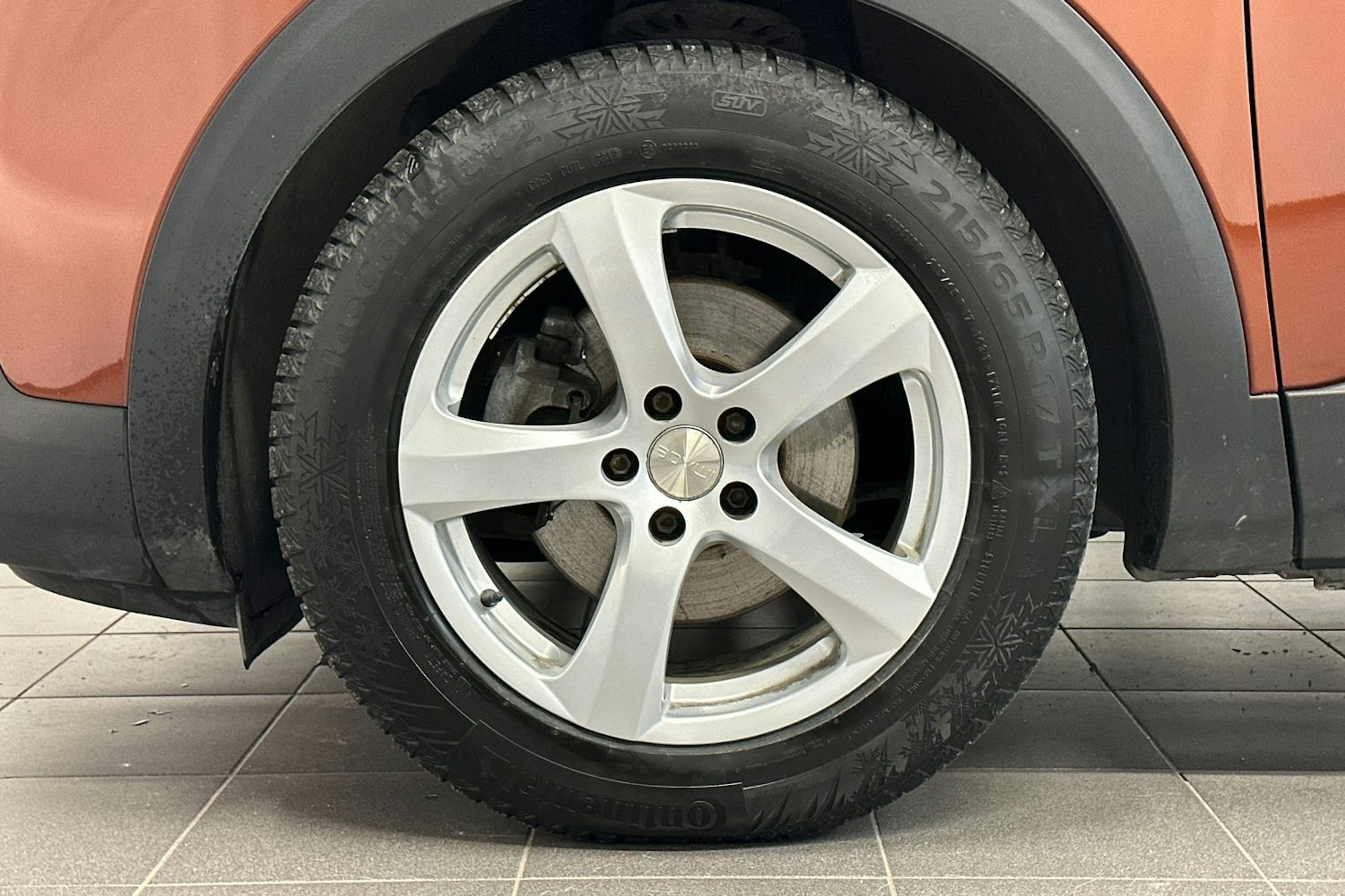 ruskea (beige) Peugeot 3008 2018 kuva 25.