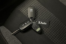 ruskea (beige) Peugeot 3008 2018 kuva 27.