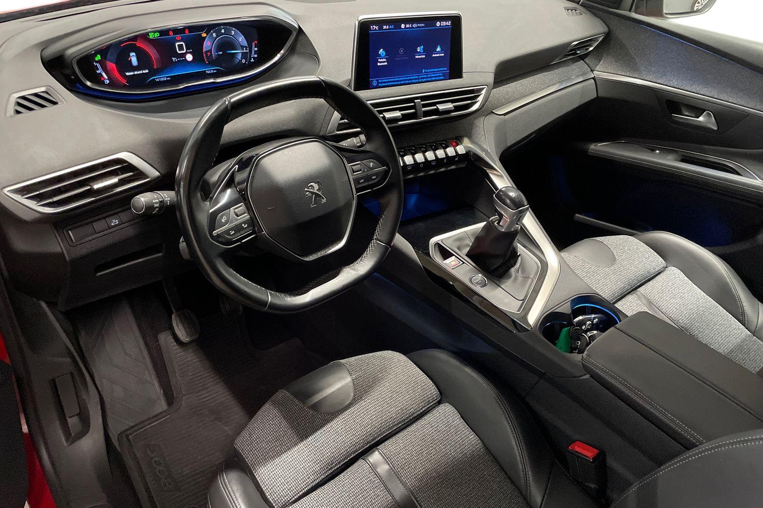 Peugeot 3008 Allure PureTech 130 2018, kuva 6/25