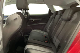 harmaa Peugeot 3008 2018 kuva 8.